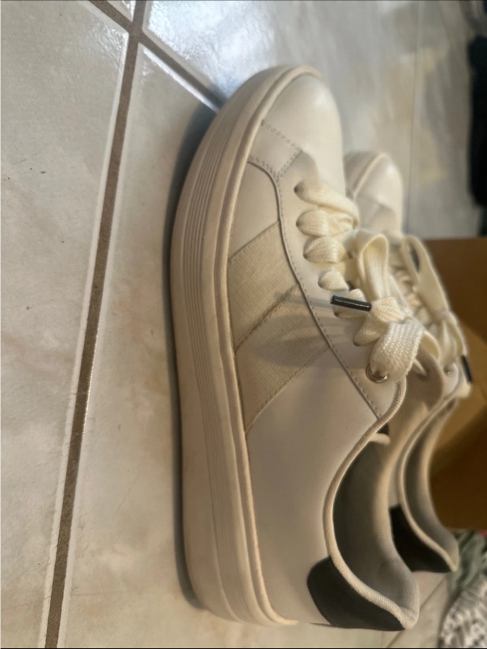 Cole Haan Cream Low-Top Lace-Up Sneakers